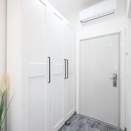 Blue Ivy Apartment Zadar