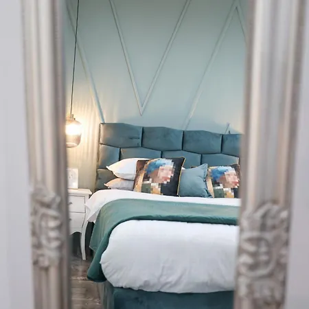 Blue Ivy Apartment *