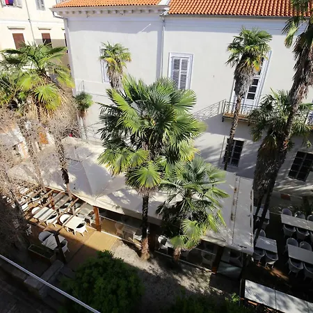 Blue Ivy Apartment Zadar